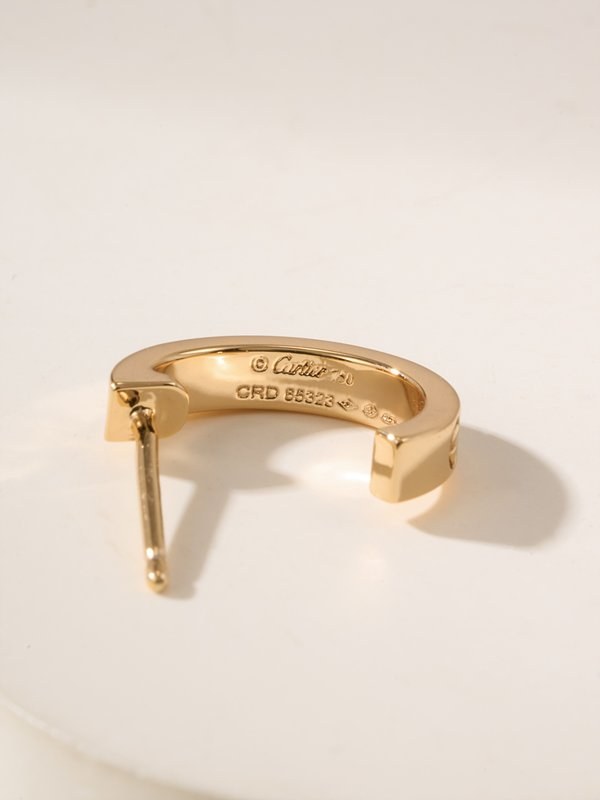 까르띠에 LOVE 후프 이어링 스몰 3color [매장가 356만원대]