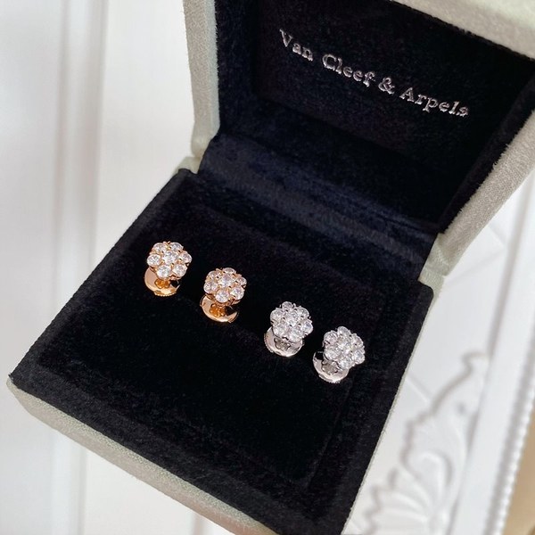 반클리프 플로레뜨 이어링 2color