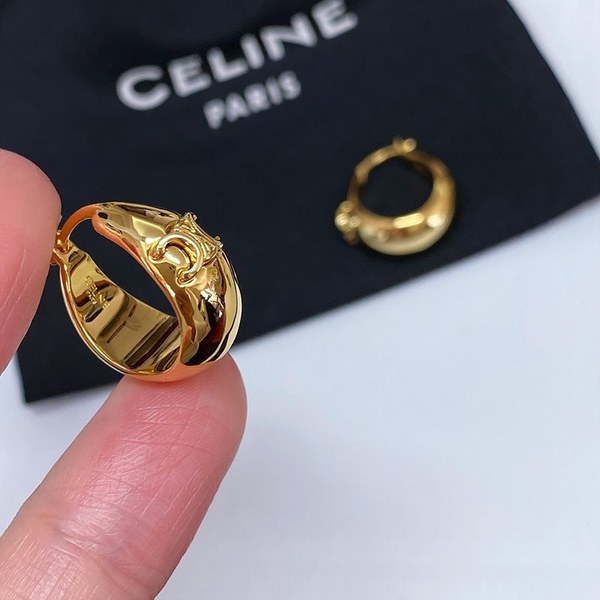 셀린느 트리옹프 볼드 후프 [매장가 84만원대]