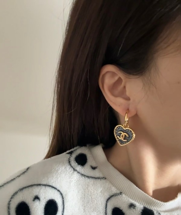 샤넬 하트 링 귀걸이 [매장가 148만원대]