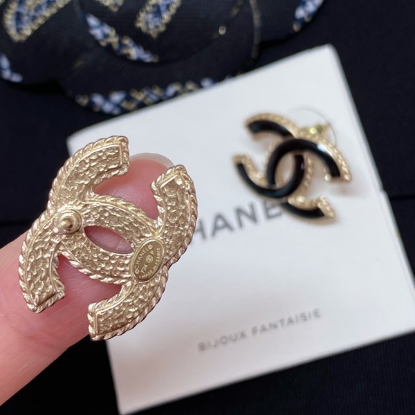 샤넬 귀걸이 [매장가 128만원대]