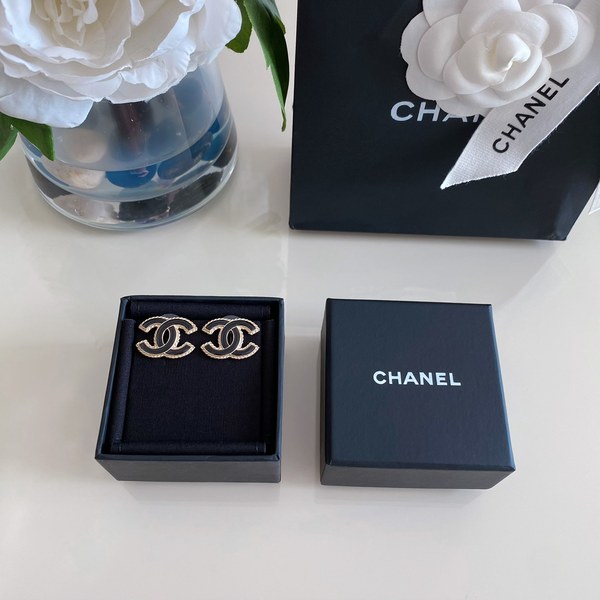 샤넬 귀걸이 [매장가 128만원대]