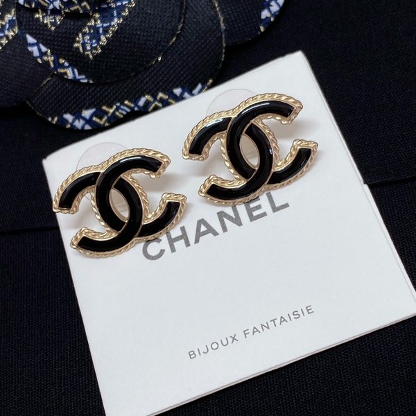 샤넬 귀걸이 [매장가 128만원대]