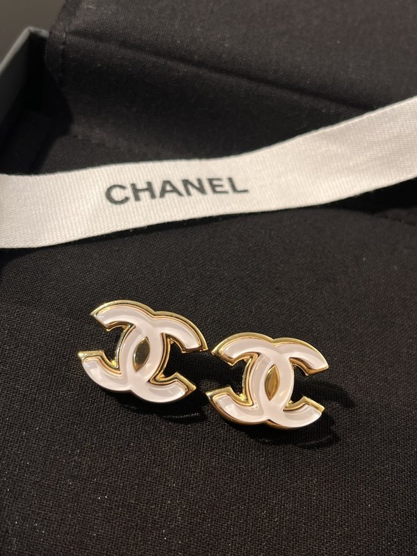 샤넬 귀걸이 [매장가 180만원대]
