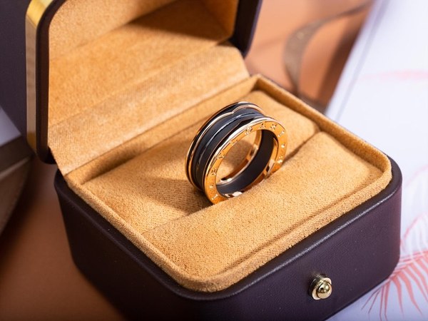 불가리 비제로원 링 [매장가 292만원대]