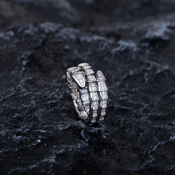 불가리 세르펜티 바이퍼 링 [매장가 650만원대]