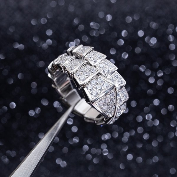 불가리 세르펜티 바이퍼 링 [매장가 669만원대]