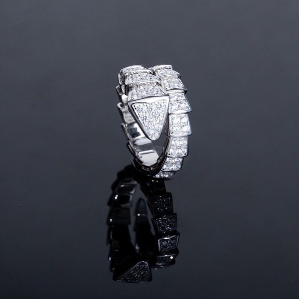 불가리 세르펜티 바이퍼 링 [매장가 669만원대]