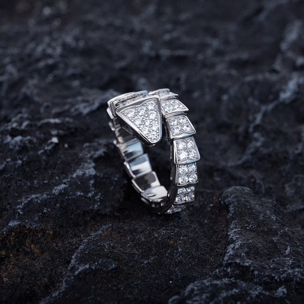 불가리 세르펜티 바이퍼 링 [매장가 669만원대]