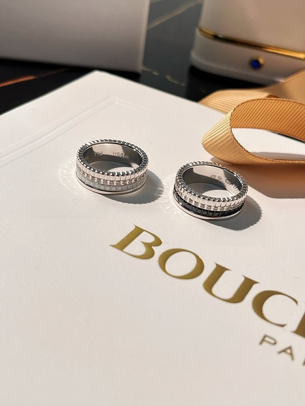 부쉐론 콰트로 더블 에디션 스몰링 2color [매장가 1135만원대]