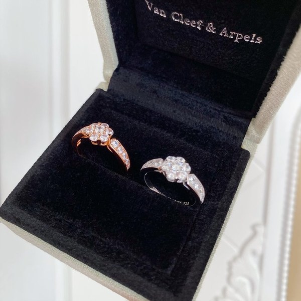 반클리프 플로레뜨 링 2color