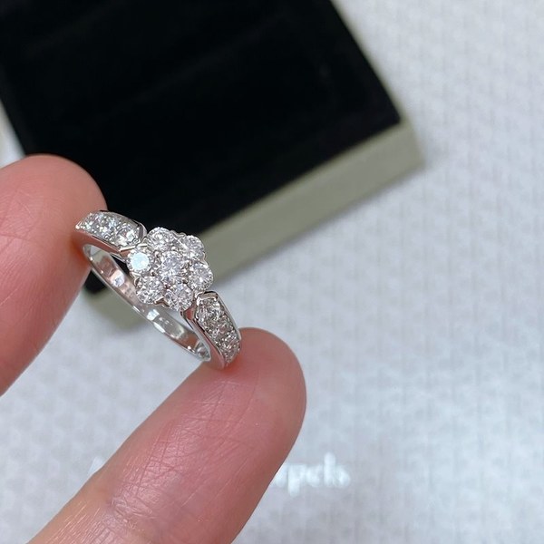 반클리프 플로레뜨 링 2color