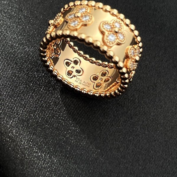 반클리프 뻬를리 클로버 링 미디엄 3color