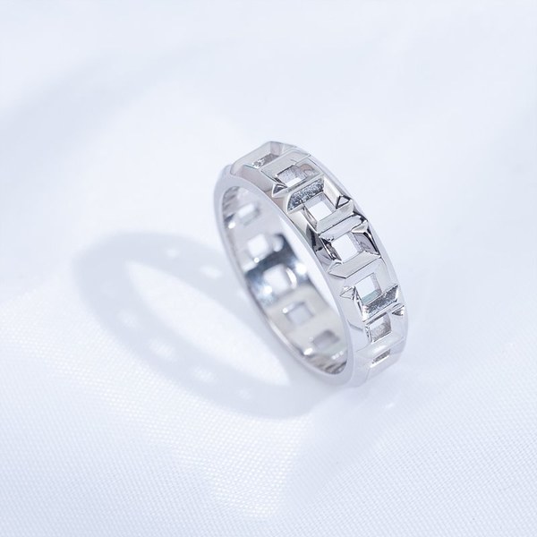 티파니앤코 트루 와이드링 [매장가 348만원대]