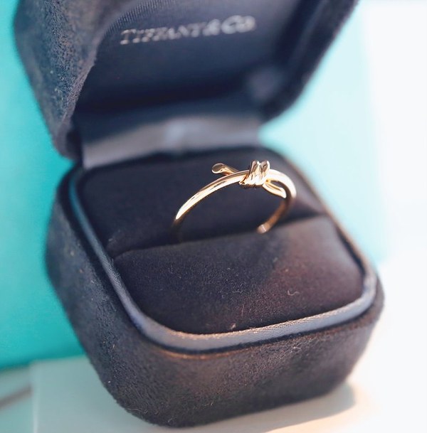 티파니앤코 노트 링 [매장가 193만원대]
