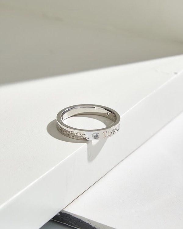 티파니앤코 T&CO 밴드링 2color [매장가 237만원대]