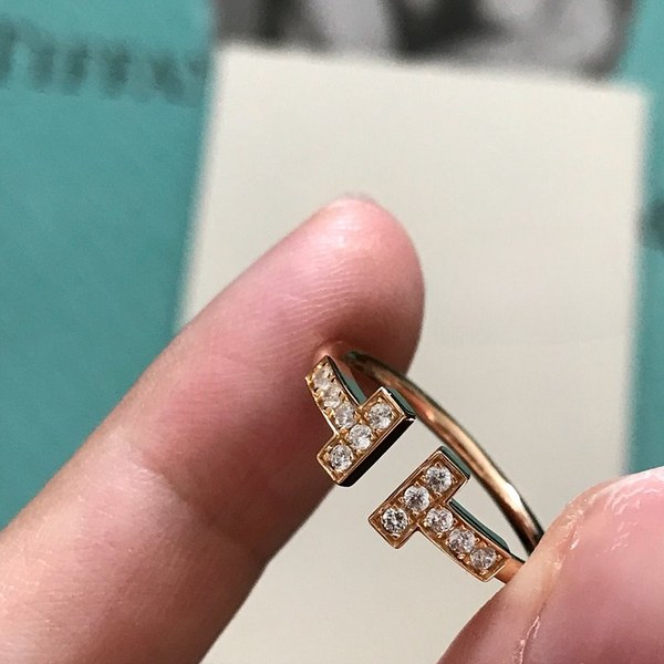 티파니앤코 T 다이아몬드 와이어 링 3color [매장가 400만원대]