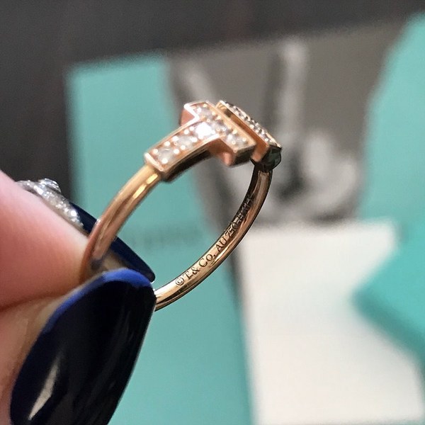 티파니앤코 T 다이아몬드 와이어 링 3color [매장가 400만원대]