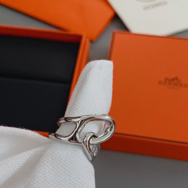 에르메스 체인 단크르 링 [매장가 111만원대]