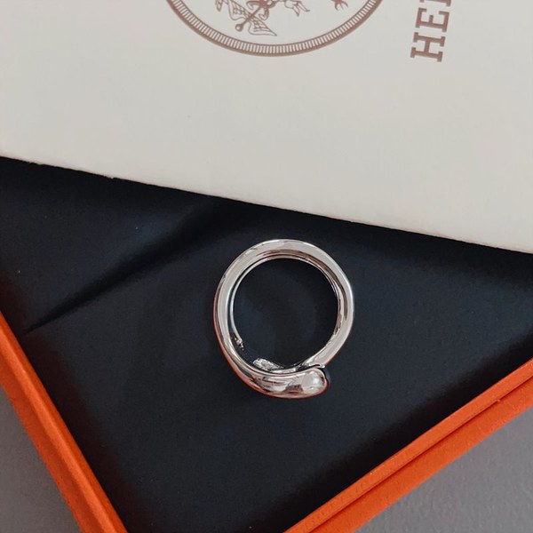 에르메스 체인 단크르 링 [매장가 111만원대]