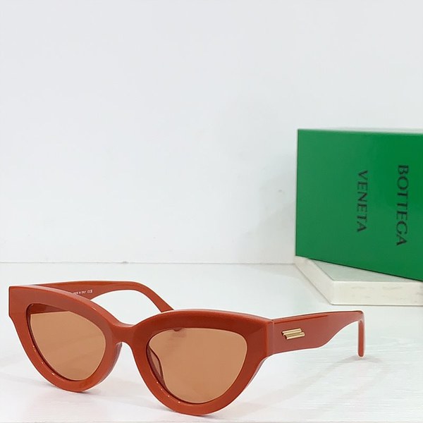 보테가베네타 샤프 캣 아이 선글라스 7color [매장가 59만원대]