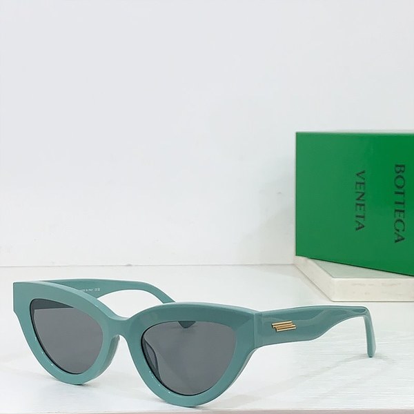 보테가베네타 샤프 캣 아이 선글라스 7color [매장가 59만원대]