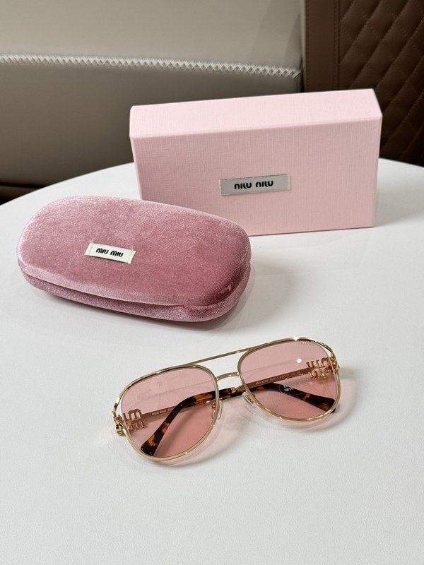 미우미우 로고 선글라스 6컬러