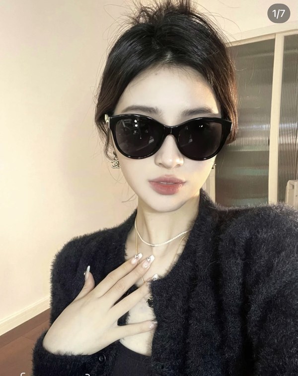 샤넬 하트 선글라스