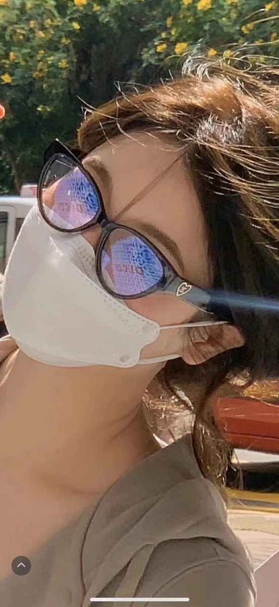 샤넬 하트 선글라스