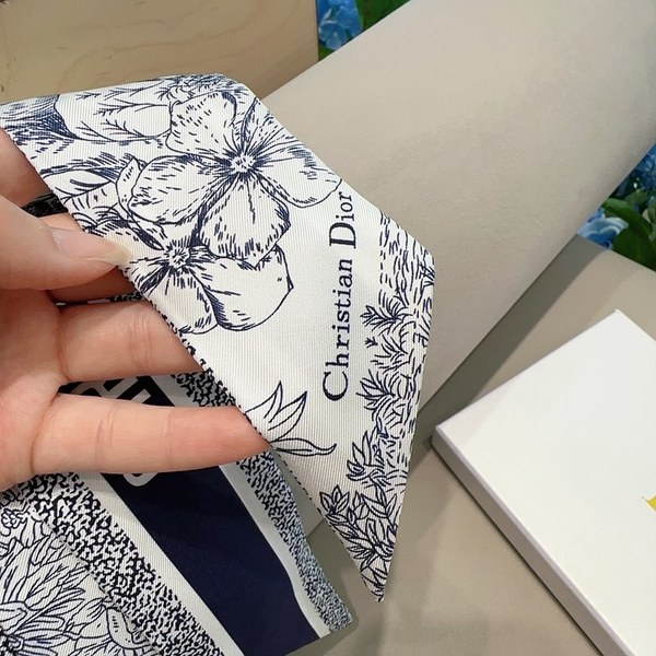 디올 Dior 미차 스카프 / flower / 블루