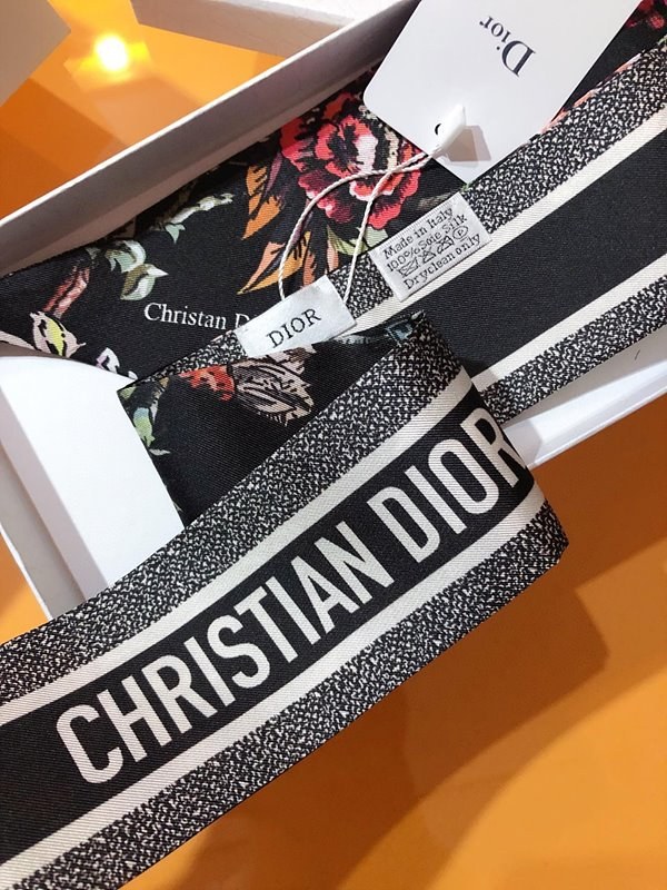 디올 Dior 미차 스카프 / JARDIN BOTANIQUE / 블랙
