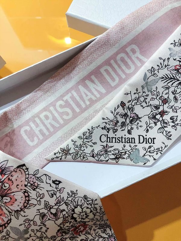 디올 Dior 미차 스카프 / Butterfly Around the World / 핑크