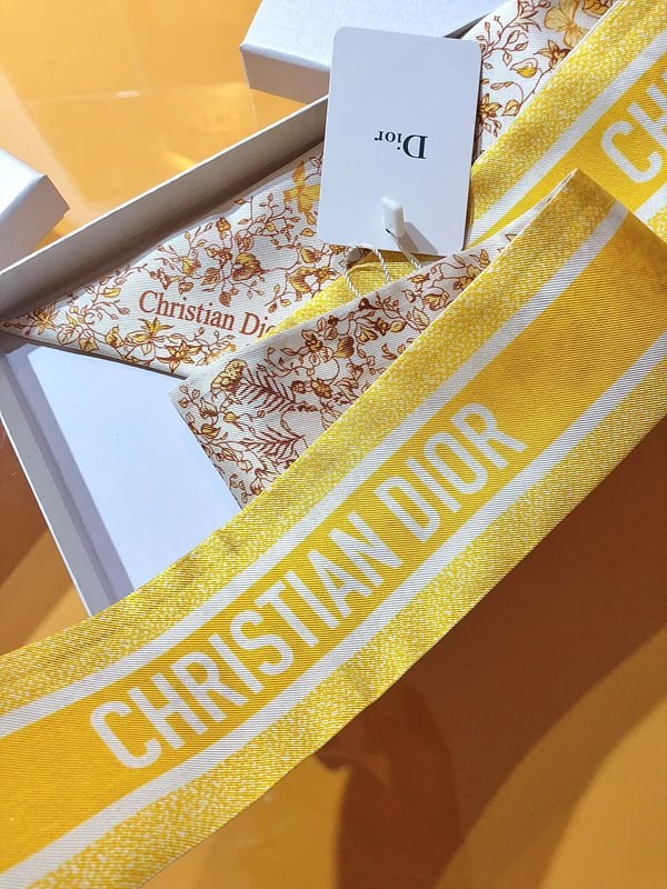 디올 Dior 미차 스카프 / Butterfly Around the World / 옐로우