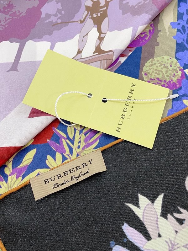 버버리 하이그로브 스카프 2COLOR [매장가 260만원대]