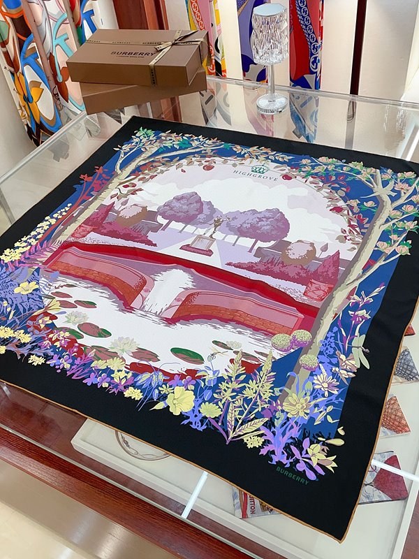 버버리 하이그로브 스카프 2COLOR [매장가 260만원대]