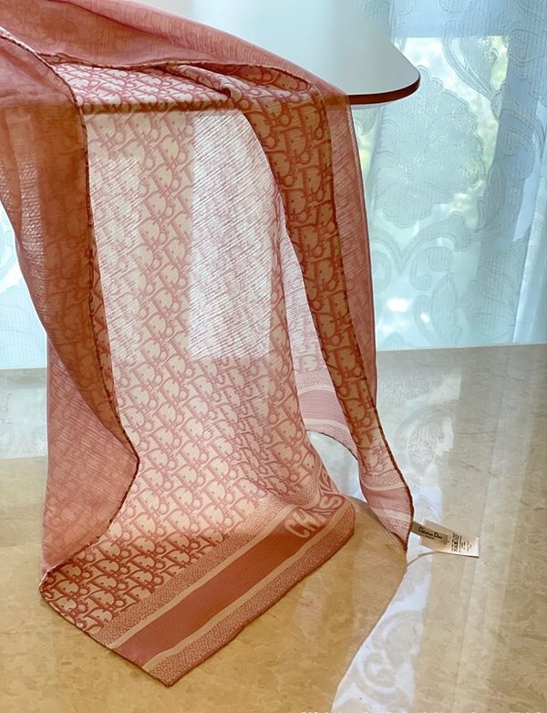 디올 실크 오블리크 스카프 [매장가 350만원대]