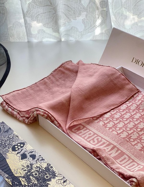 디올 실크 오블리크 스카프 [매장가 350만원대]