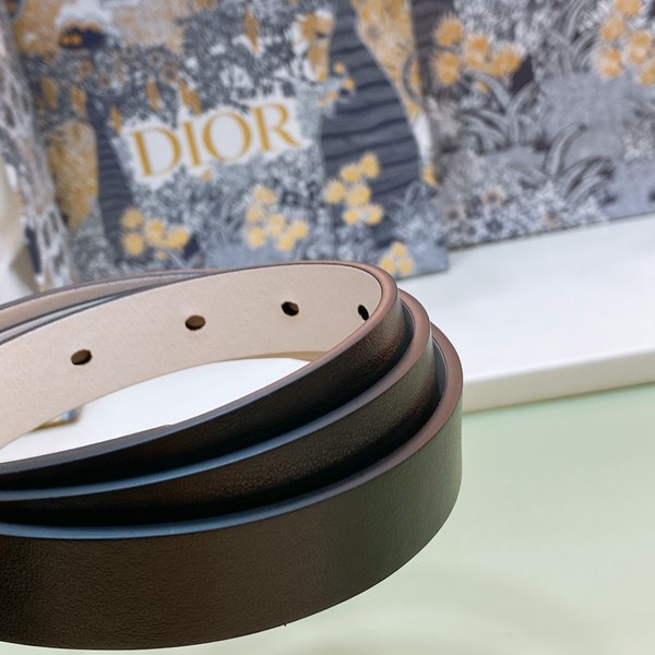디올 Dior 30 Montaigne 리버시블 벨트 / 블랙라떼20mm [매장가123만원대]