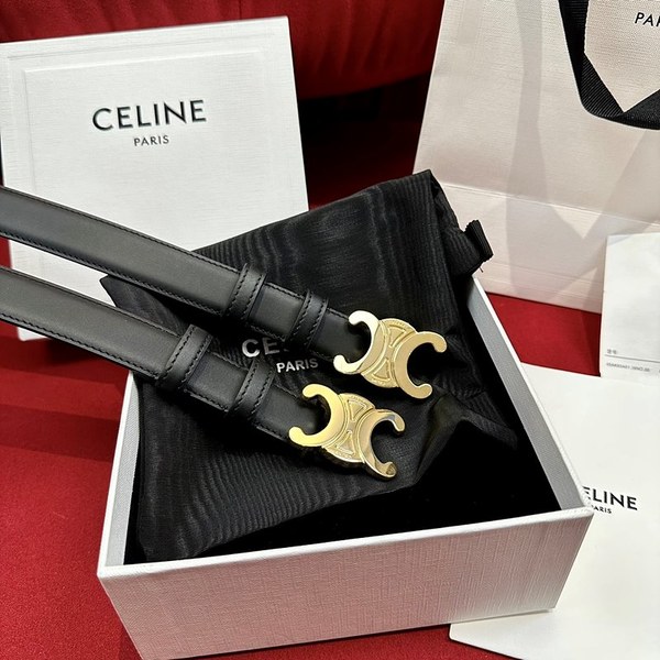 셀린느 미디엄 트리옹프 벨트 [매장가 90만원대]