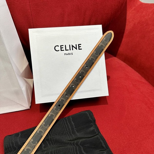 셀린느 미디엄 트리옹프 벨트 [매장가 90만원대]