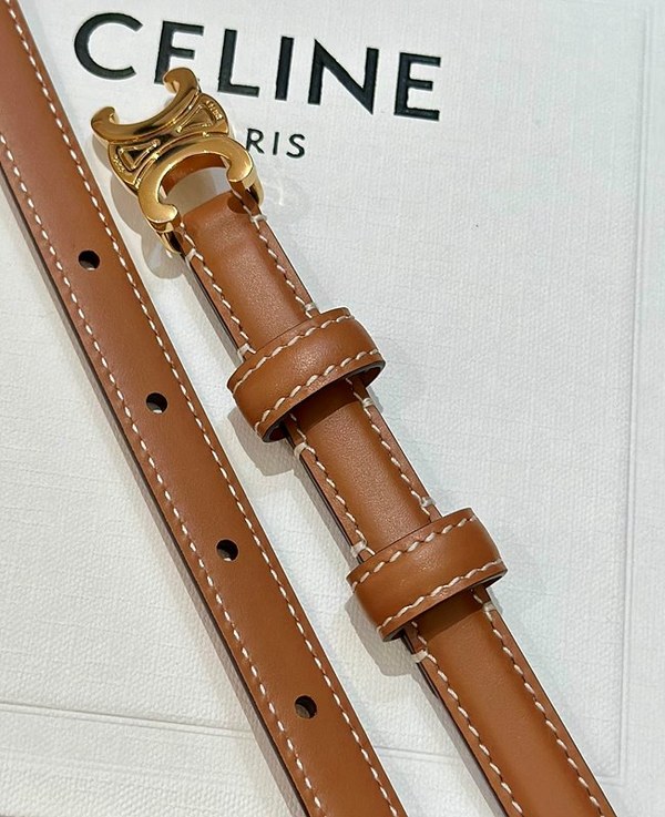 셀린느 틴 트리옹프 벨트 [매장가 73만원대]