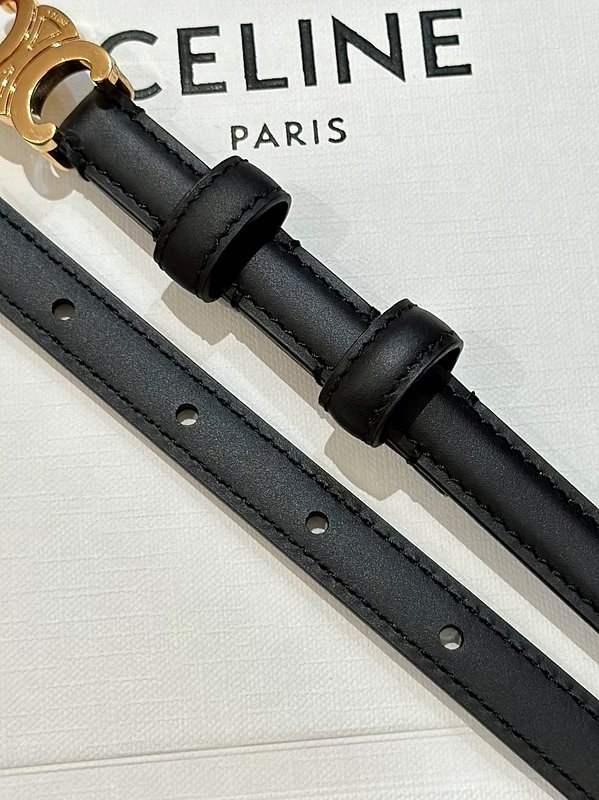 셀린느 틴 트리옹프 벨트 [매장가 73만원대]