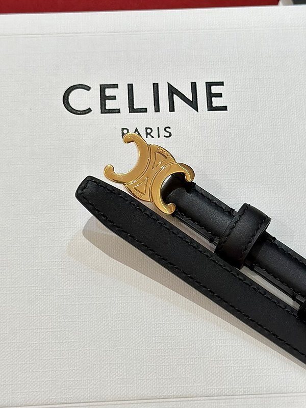셀린느 틴 트리옹프 벨트 [매장가 73만원대]