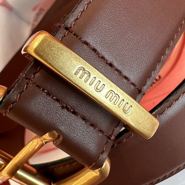 미우미우 가죽 벨트 [매장가 83만원대]