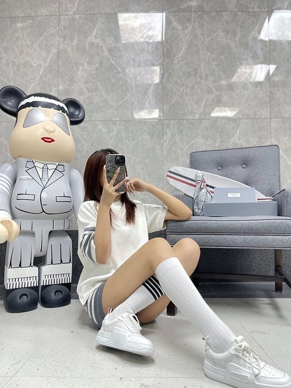 톰브라운 롱 양말 2color