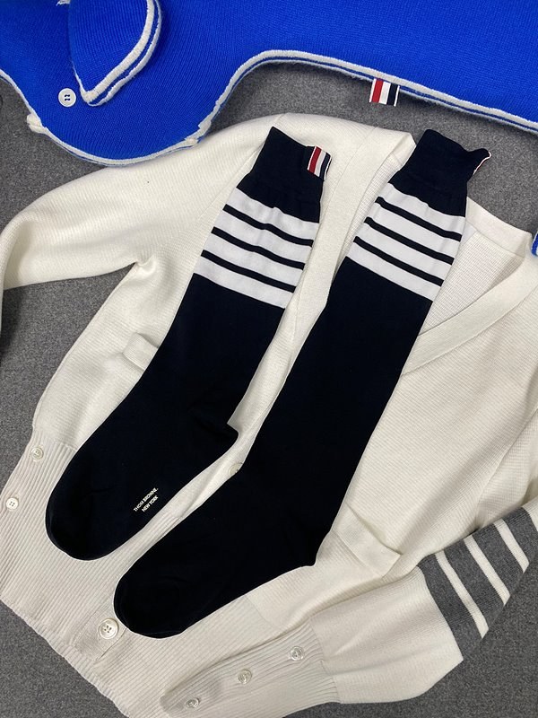 톰브라운 롱 양말 2color