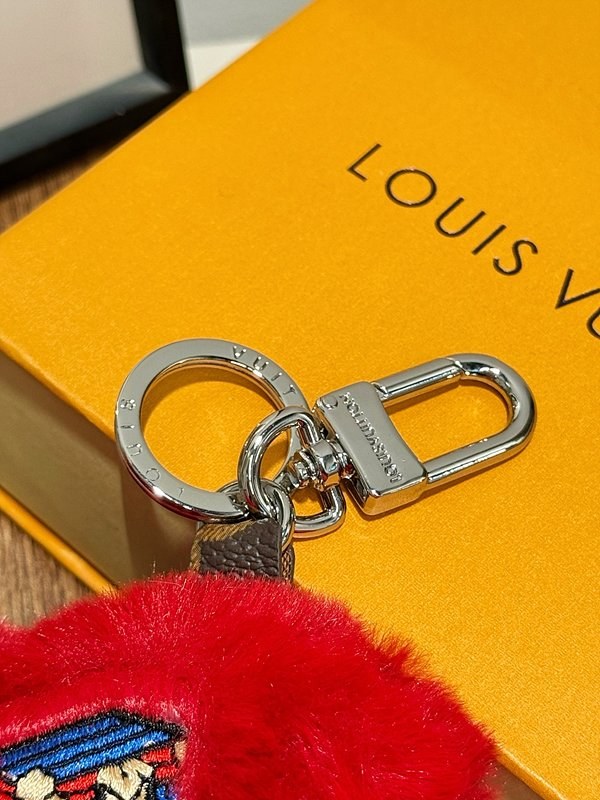 루이비통 럭키 하트 백 참 [매장가 100만원대]