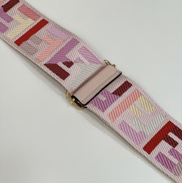 펜디 Fendi 숄더 스트랩 유 / 핑크 [매장가135만]