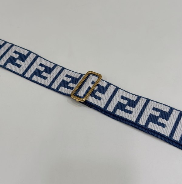 펜디 Fendi 숄더 스트랩 유 / 블루 [매장가135만]