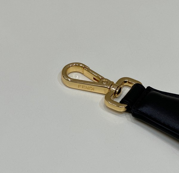 펜디 Fendi 숄더 스트랩 유 / 브라운 패브릭 [매장가135만]